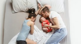 nel-lettone-con-il-bebe