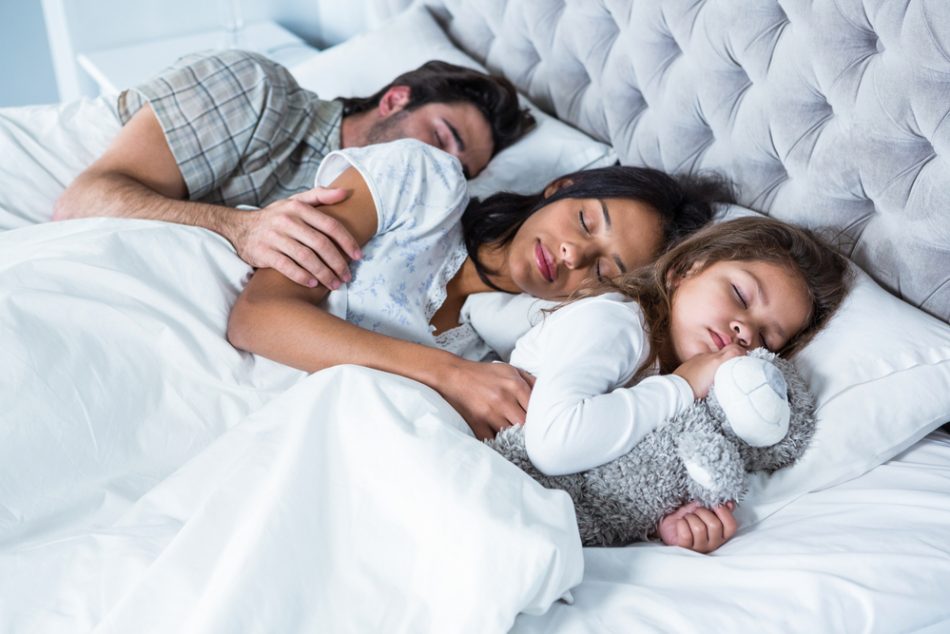 dormire-in-camera-con-mamma-e-papa