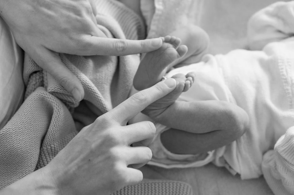 bambini-prematuri-come-vestirli