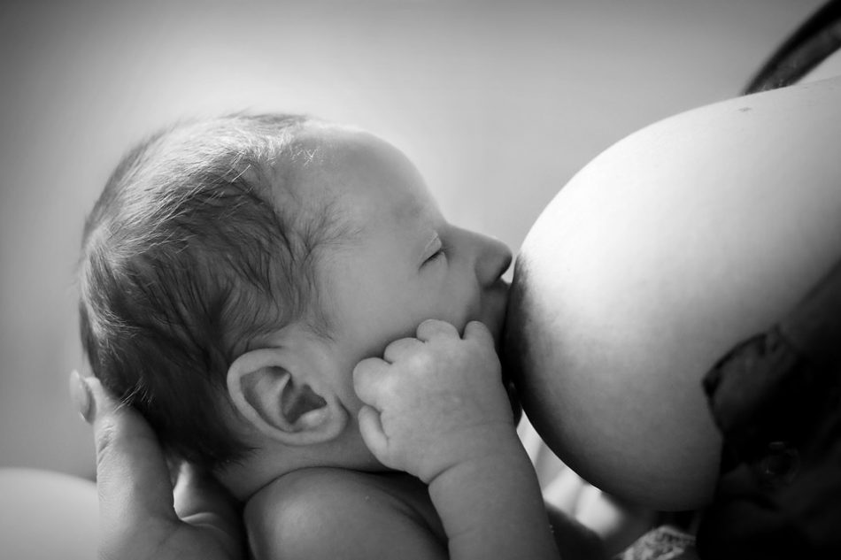 malinconie-da-mamma-smettere-di-allattare