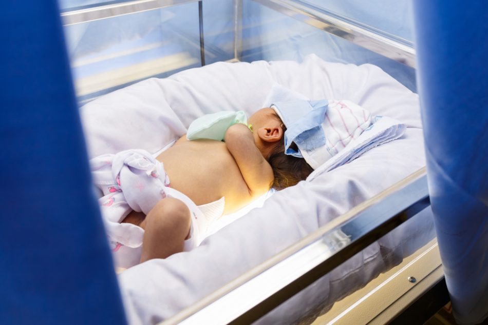 bilirubina-alta-neonato-cosa-significa
