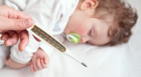 come-misurare-febbre-ai-neonati