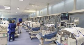 terapia-intensiva-al-fatebenefratelli-ora-i-genitori-possono-stare-accanto-al-bambino