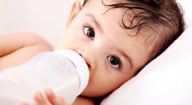 allarme-dei-pediatri-il-latte-vegetale-danneggia-la-crescita-dei-bambini