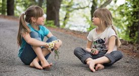 bambini-le-parole-nuove-arrivano-dai-papa-una-ricerca-cinese-spiega-perche