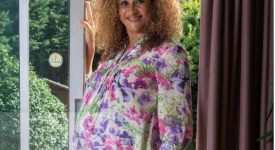 fecondazione-assistita-nonna-con-3-figli-partorira-4-gemelli