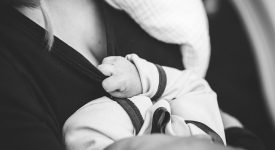 neonati-mamma-dona-400-litri-di-latte-ai-prematuri-ne-produce-tre-volte-in-piu-rispetto-alla-media