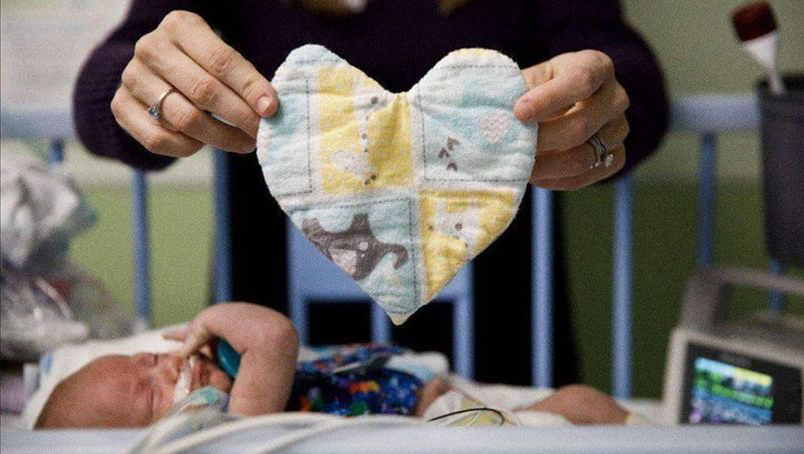 aromaterapia-per-prematuri-lodore-di-mamma-e-papa-come-aiuto-in-terapia-intensiva