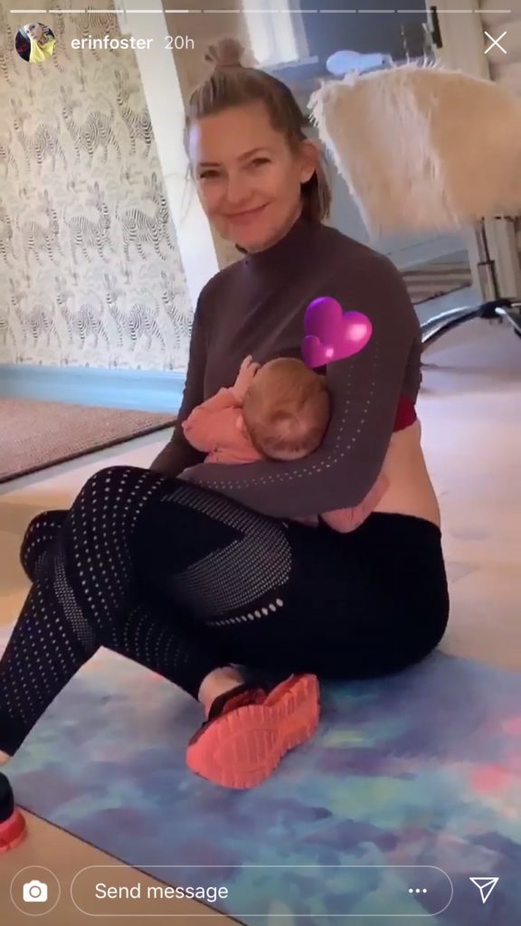 kate-hudson-e-lallattamento-la-maternita-non-ci-rallenta