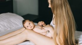 i-miei-capelli-lunghi-hanno-quasi-soffocato-mio-figlio-mamme-state-attente