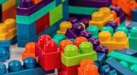 trovate-nelle-urine-dei-bambini-sostanze-impiegate-per-imballaggi-di-plastica-e-oggetti-usa-e-getta