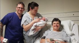 la-figlia-e-senza-utero-donna-in-menopausa-mette-al-mondo-il-nipote