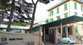 neonato-di-2-mesi-torna-a-respirare-da-solo-intervento-allavanguardia-al-meyer-di-firenze