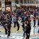 flashmob-in-fascia-nonostante-la-pioggia-a-milano-si-balla-con-il-babywearing