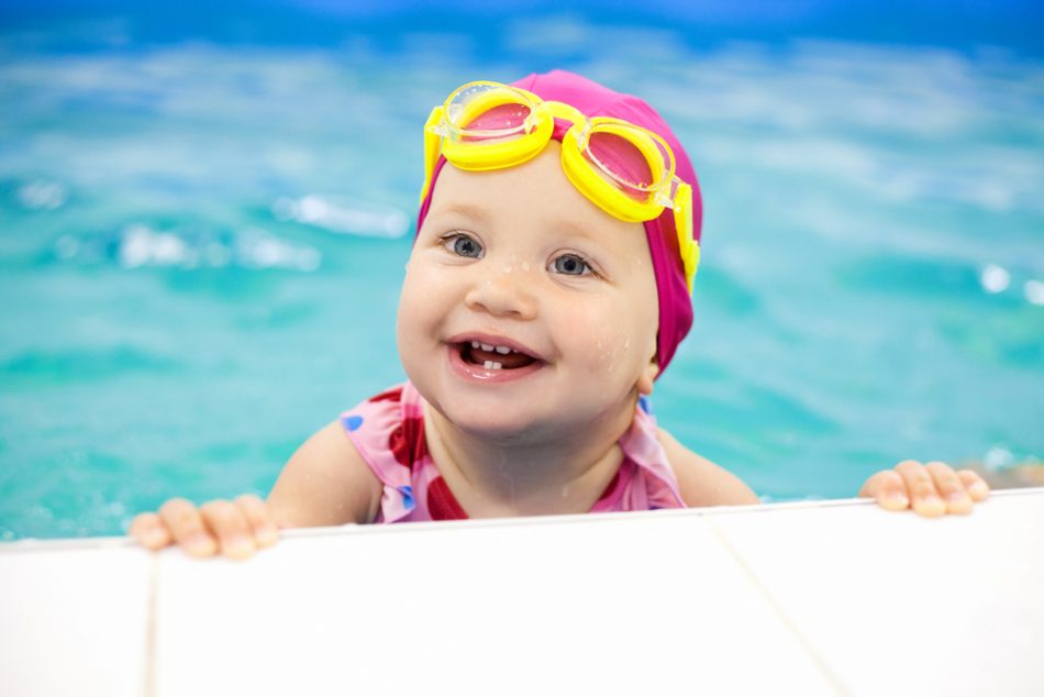 bambini-in-piscina-ecco-alcuni-consigli-per-la-sicurezza
