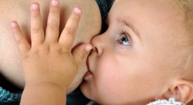 latte-materno-la-protezione-contro-le-malattie-continua-anche-dopo-la-fine-dellallattamento