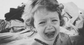 bambini-e-spasmi-affettivi-quali-sono-le-cause-e-come-devono-comportarsi-i-genitori