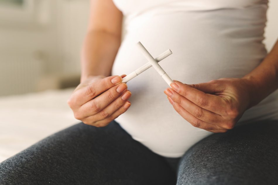 fumo-in-gravidanza-a-rischio-anche-la-fertilita-delle-nasciture