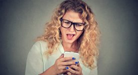 i-gruppi-whatsapp-dei-genitori-il-male-del-mondo