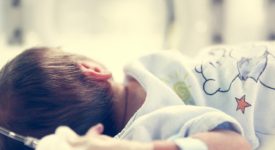 bologna-esportato-un-tumore-a-un-neonato-con-il-cordone-ombelicale-ancora-attaccato