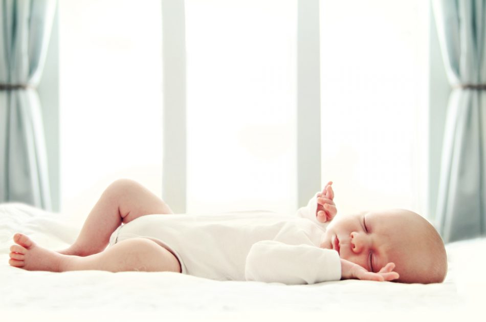 neonati-che-dormono-scoperti:-dipende-dal-grasso-bruno