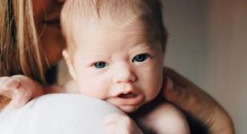 perche-tenere-in-braccio-il-bambino