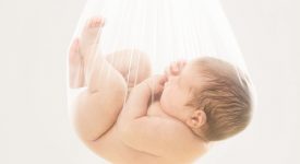 il-bambino-sogna-nel-pancione