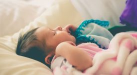 cibi-che-favoriscono-sonno-dei-bambini