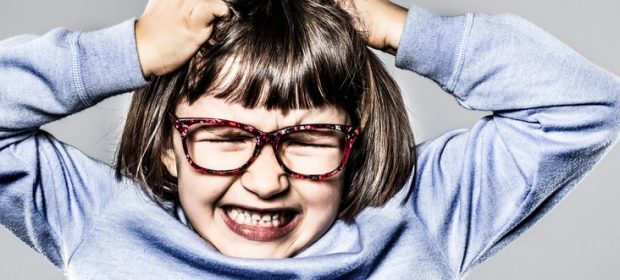 tricotillomania-bambini-si-tirano-i-capelli