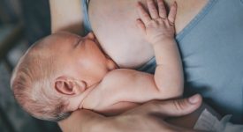 capezzoli-piatti-o-introflessi-consigli-per-l'allattamento