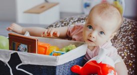 cestino-dei-tesori-far-scoprire-mondo-bebe