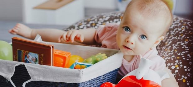 cestino-dei-tesori-far-scoprire-mondo-bebe