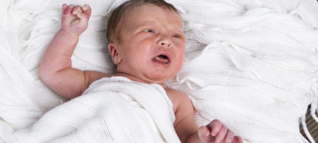 cosa-fare-se-il-neonato-fatica-ad-accettare-il-seno