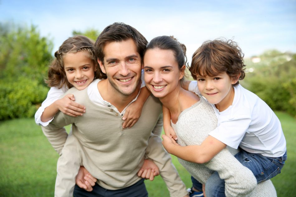 famiglia-perfetta-tutto-facile
