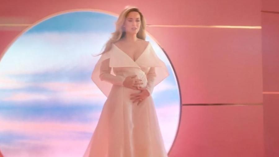 katy-perry-e-orlando-bloom-aspettano-il-primo-figlio:-l'annuncio-su-instagram