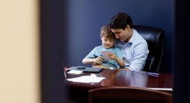 in-quarantena-coi-figli-la-giornata-del-premier-canadese-justin-trudeau