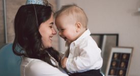 la-magia-del-legame-madre-figlio-lesperimento-still-face