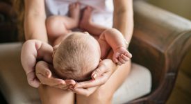 capelli-del-neonato:-tutto-quello-che-c'e-da-sapere
