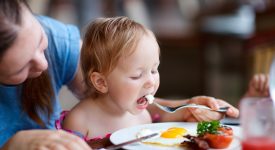 allergie-e-bambini:-tutto-quello-che-c'e-da-sapere-sulla-desensibilizzazione-orale