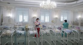 kiev:-bambini-nati-da-maternita-surrogata-lasciati-in-hotel-in-attesa-dei-genitori