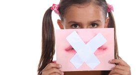 mutismo-selettivo:-come-riconoscerlo-e-affrontarlo