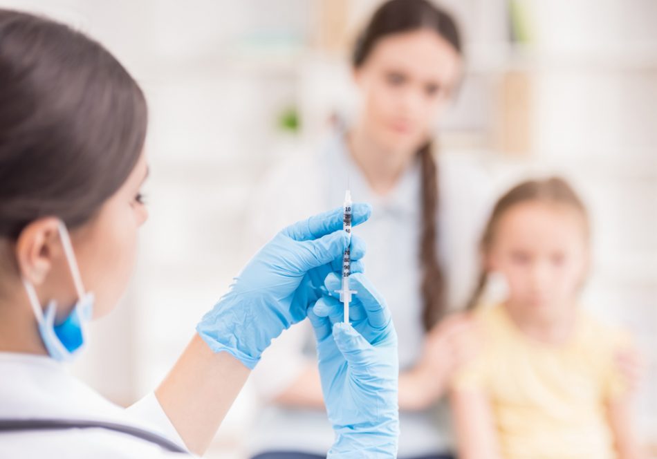 vaccini-antinfluenzale-gratis-ai-bambini-per-combattere-il-coronavirus
