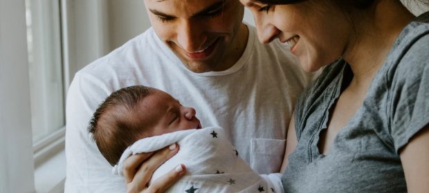 a-che-eta-i-bambini-cominciano-a-riconoscere-mamma-e-papa