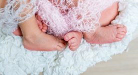 torino-mamma-positiva-partorisce-due-gemelli-premiato-lospedale-santanna