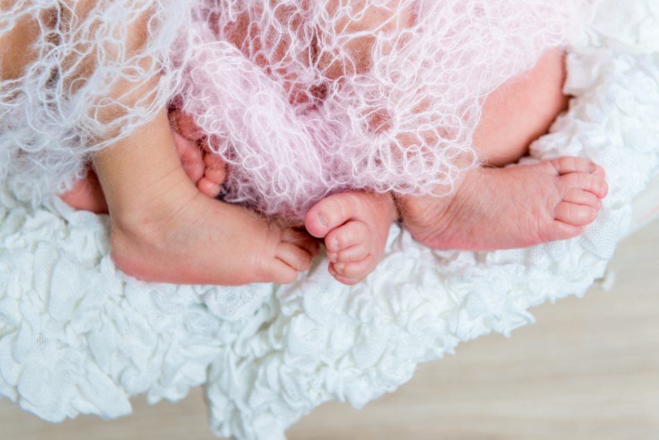 torino-mamma-positiva-partorisce-due-gemelli-premiato-lospedale-santanna
