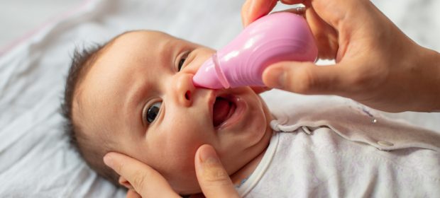 neonati-come-fare-lavaggi-nasali
