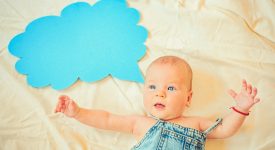 bimbi-e-linguaggio-come-viene-coinvolto-il-cervello-nelluso-delle-prima-parole
