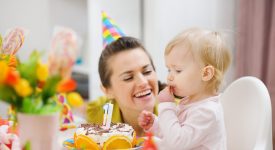il-primo-compleanno-di-una-mamma