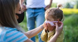 solo-l8-dei-bambini-trasmette-il-coronavirus-lo-studio-dei-pediatri
