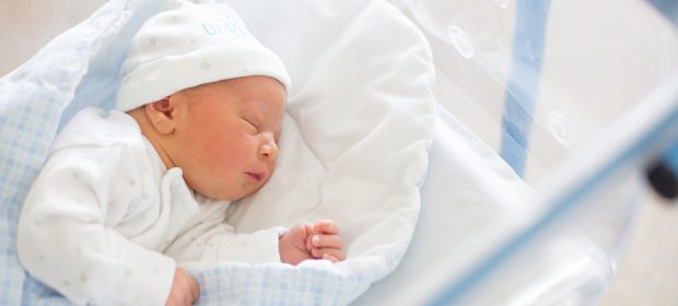 avellino-nasce-la-notte-di-natale-e-non-viene-riconosciuto-dalla-mamma-neonato-gia-adottato